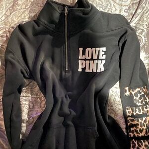 Xtra small cute y2k cheetah print Victoria secret PINK zip up quarter sweater!